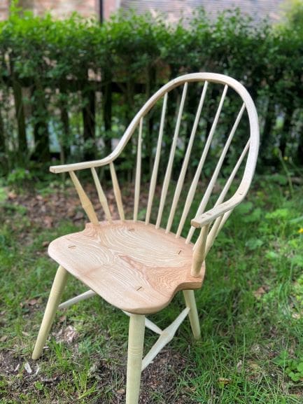 Continuous Arm Windsor Chair - Image 6